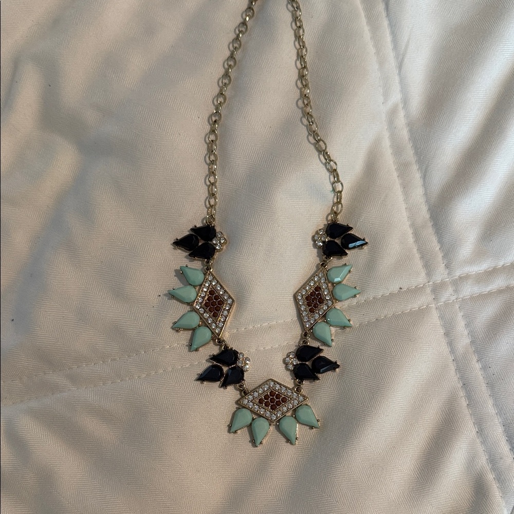Elegant Gold and Black Necklace